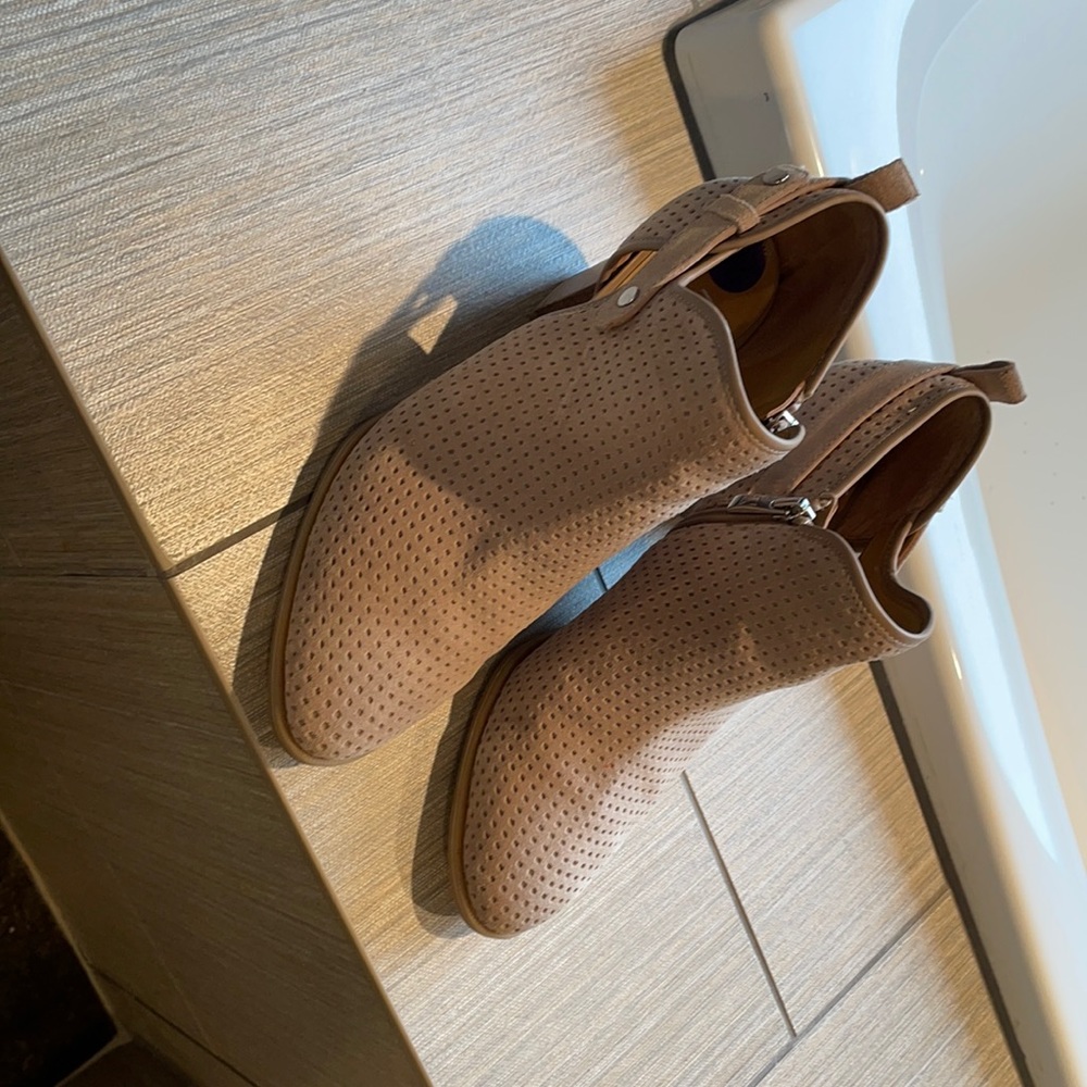 Tan booties size 8 1/2